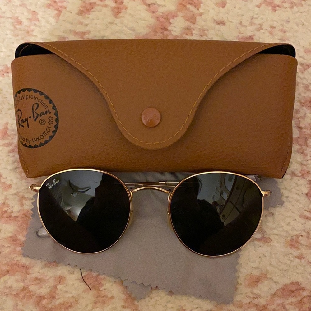 Ray-Ban Round Metal Sunglasses